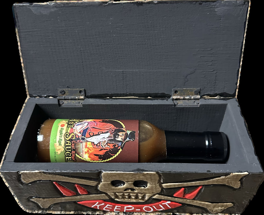 1 bottle of sauce in a real wood treasure chest!